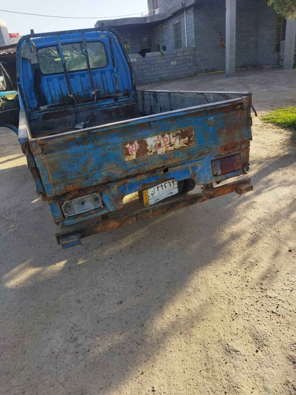 كيابنكو موديل 95 رقم بغداد بأسمي تحويل مباشر سنوية ساقطة كفالة الشاصي والكشر كدامك اتصال وتساب 
***********
مكاني الانبار عامرية الصمود
