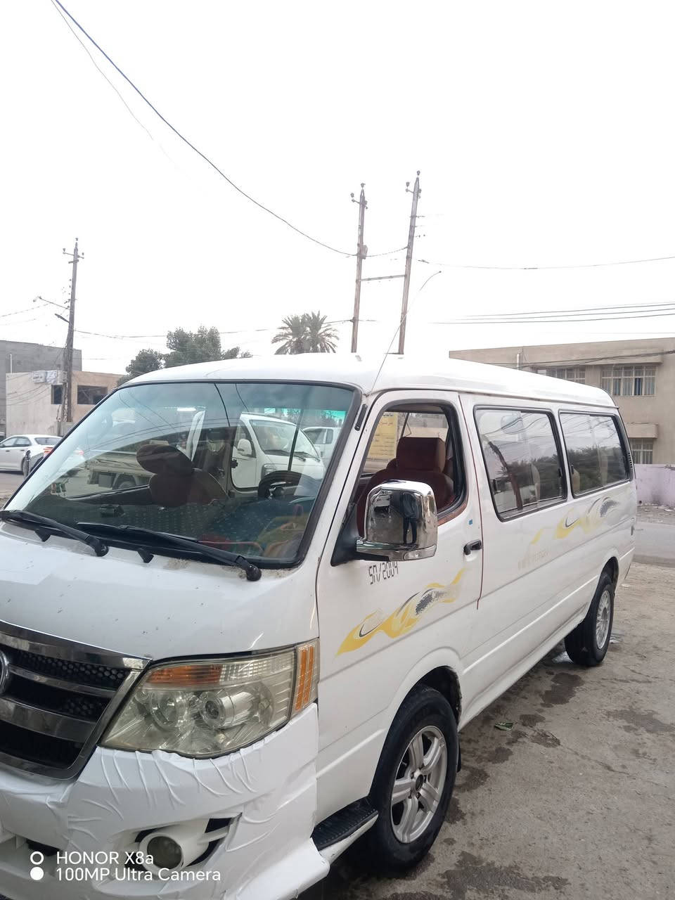 فتون حره للبيع
موديل 2012 بسمي تحويل ثاني يوم مصفره هيئه وغرامات 
كير محرك اكسل مكفولات بدون تنقيص كرهبائياته كله شغاله ما بييها ولا نقص عالي زنون ثلجي ضبابي داخل جديد دوشمه جديد تحكم مرايات اشاير مري تخم تاير جديد تبريد نقصه فقط قايش 
لسياره نضيفه احله من لصور مكان بغداد لسعر ٧٠ وبيها مجال (***********)

(ملاحظه لبريك بي هوه رايدله تنفيس ولدشبول مو كلش نضيف)
