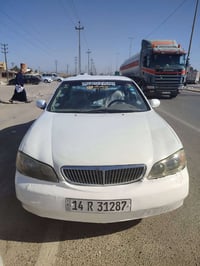سيارة • الوصف ناقص • مطلوب تفاصيل