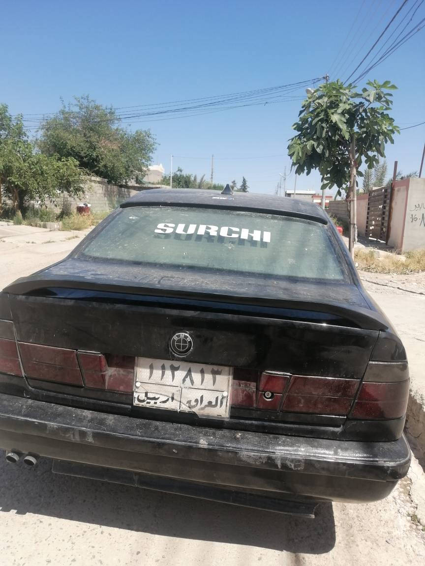 Bmw1990
مەکینە20گێڕ عادی
گێڕو مەکینە بەشەرت
بەناوکردن بەشەرت پشتو پێشی لێدانی خەفیفی هەیە
سەیارەکە لەڕووی جوانکاری هیچی نەماوە لێیی بکەی
ژمارەی موبایل:*********** أربيل, العراق
