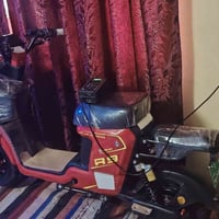 دراجه آر ٩ جديده بطاريات بل جيس السعر ٤٥٠ وبيه مجال العنوان بغداد حي ا...