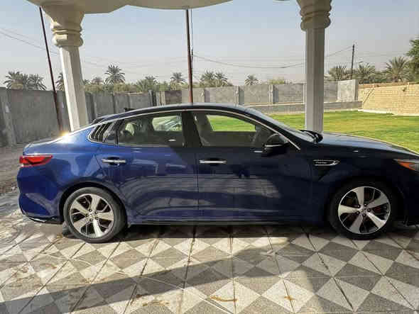 كيا اوبتما 2018. SX
السياره ماشي (100)مايل
مواصفاتها مواصفات ال sx المعروفه
-مكينه تيربو 2000
-بانوراما قطعتين ثلاث طكات
-سايد بريك دوسه
-بصمه تشغيل بصمه أبواب صندوق بصمه  -داخل جلد بلادي
-شاشه بلاد خرائطwi-fI 
-نضام ابل كار بلي في الشاشه 
 -كامره دواره خلفيه 
 -حساس خلفي بلادي 
-رادارات خلفي أمامي جانبي 
-تبريد بيانو شاشه ثلج خلفي أمامي 
- فول تحكم ستيرن جهتين 
 -مثبت سرعه 
-كشنات جلد حضن رياضي
-دركه رياضي حرف D
-كشنات كهرباء أمامي 2 ميموري 
-شاشه أعطال بالدشبول 
-تبريد وتدفئة بالكشنات الاماميه
-ويل رياضي قياس 18 دسكات حمر بلاد
- حساس اطارات 
-جي بي اس +بلوتوث +Usp مخارج
- 3 وضعيات قياده ايكو وسبورت وعادي
-نظام ترحيب +يدات اضائه ترحيب عند الاقتراب 
- لايت زنون بلادي دوار متحرك مع الاستيرن
- بكلايت لد بلادي وصندوق ذكي
 -نشره داخليه بلاد متغيره مع وضعيات القياده
-هيتر تدفئه بالستيرن
- سستم سماعات  ب9 سماعات harman&kardon
اتصال *********** السعر 150 وبيها مجال
