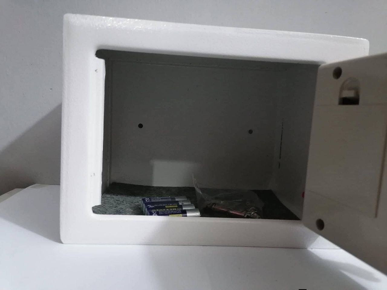 عرض خاص وللفترة محدودة 
السعر 22 الاف فقط 🔥
للحجز والاستفسار يرجى مراسلتنا على الواتساب 
قاصة حديد ثقيل رمز ومفتاح 
#قاصةحديد


**إذا كنت صاحب هذا الإعلان وتريد حذفه لأي سبب، رجاءا أرسل رسالة إلى الدعم الفني**