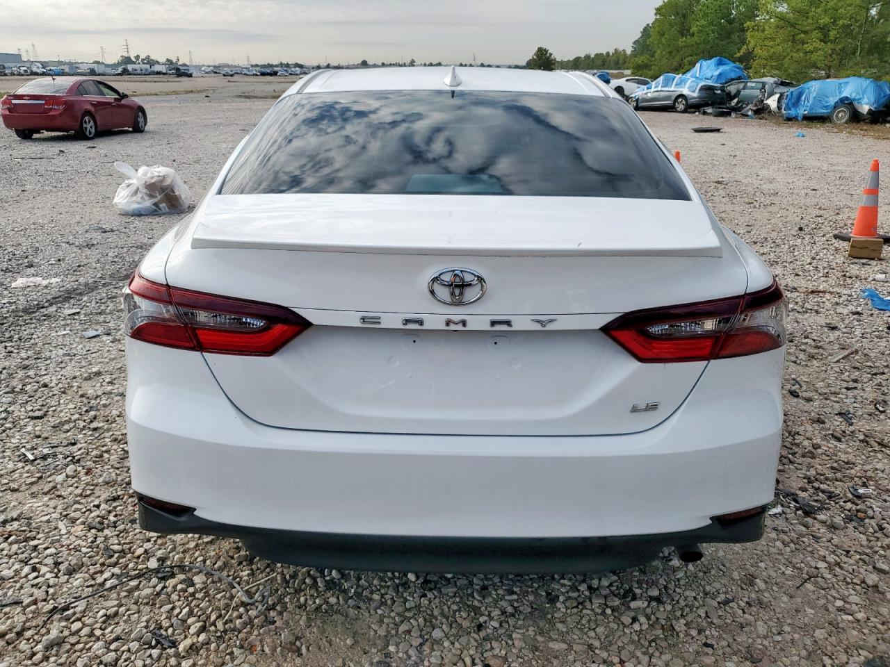 مزاد الثلاثاء 30-12-2025 
نوع السيارة : 2024 TOYOTA CAMRY LE
📌يمكن ادخالها على كتاب ذوي الشهداء📌
عداد المسافة : 20,461 mi  
حجم المحرك: 4 سلندر 2.5
ناقل الحركة : اوتوماتك
الضرر كما موضح بالصور
✅للمزايدة على السيارة الموجودة في المنشور يرجى الحضور الى مكتب الجزيرة في الساعة الخامسة عصرا.
عنوان المكتب : موصل - الفيصلية -قرب مديرية المرور 
أو الاتصال على الارقام التالية👇👇👇
       ***********  ........  ***********  
       ***********  ........  ***********
الفرع  الثاني:
 جنوب الموصل معرض الحاج خالد اللجي: ***********
