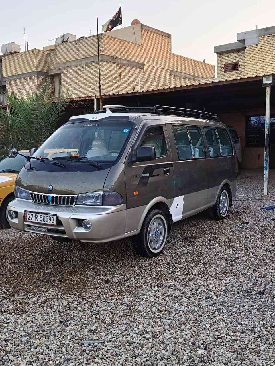 سياره بريجو البيع مكفولة ضربة و   كص بلاديه ما عدى الربع وره باب سلايت شواصي خير من الله موديل ٩٩ سياحي رقم انكليزي تحويل ثاني يوم مصفره هيه وغرامه مكينه اكسن كير مكفولة عنوان بغداد مبايل ***********
