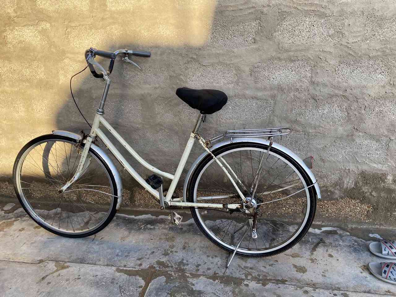 بايسكل للبيع السعر 35


**إذا كنت صاحب هذا الإعلان وتريد حذفه لأي سبب، رجاءا أرسل رسالة إلى الدعم الفني**