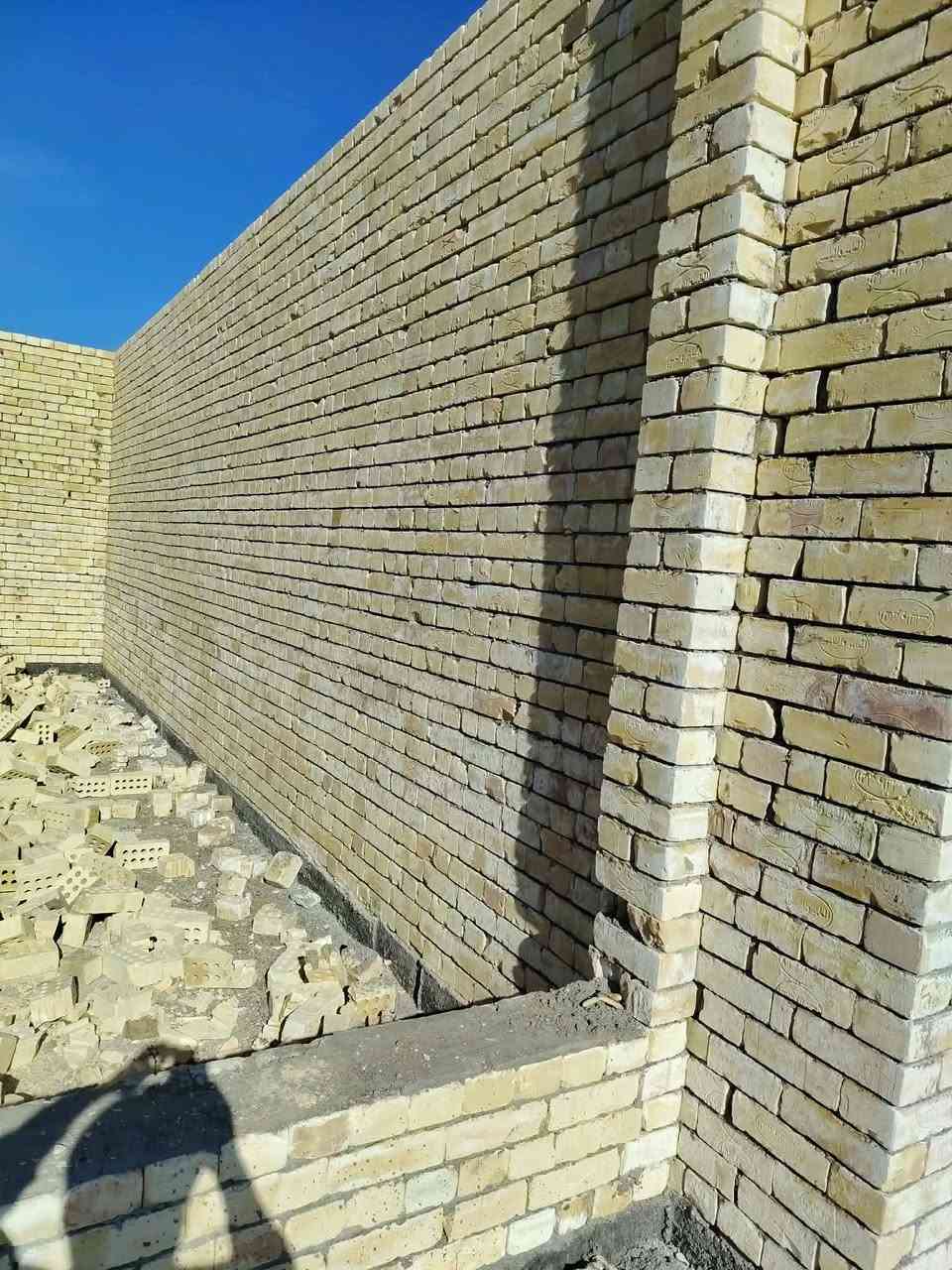 متوفر كادر بناء طابوك عادي +طابوك احمر+ بلوك أحمر+ بلوك عادي تحب الاستفسار 
***********
