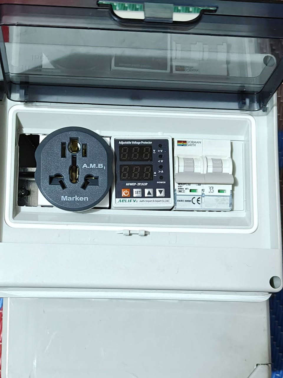 يتوفر لدينا بورد خاص للسيارات الشحن 
وأيضا يتوفر لدينا سويج بلك 
خاص بشاحنة سيارات BYD 
للتواصل والاستفسار 
مراسلة الصفحة 
او الاتصال بالرقم 
***********
***********
#نقدم_افضل_الحلول_الكهربائية
