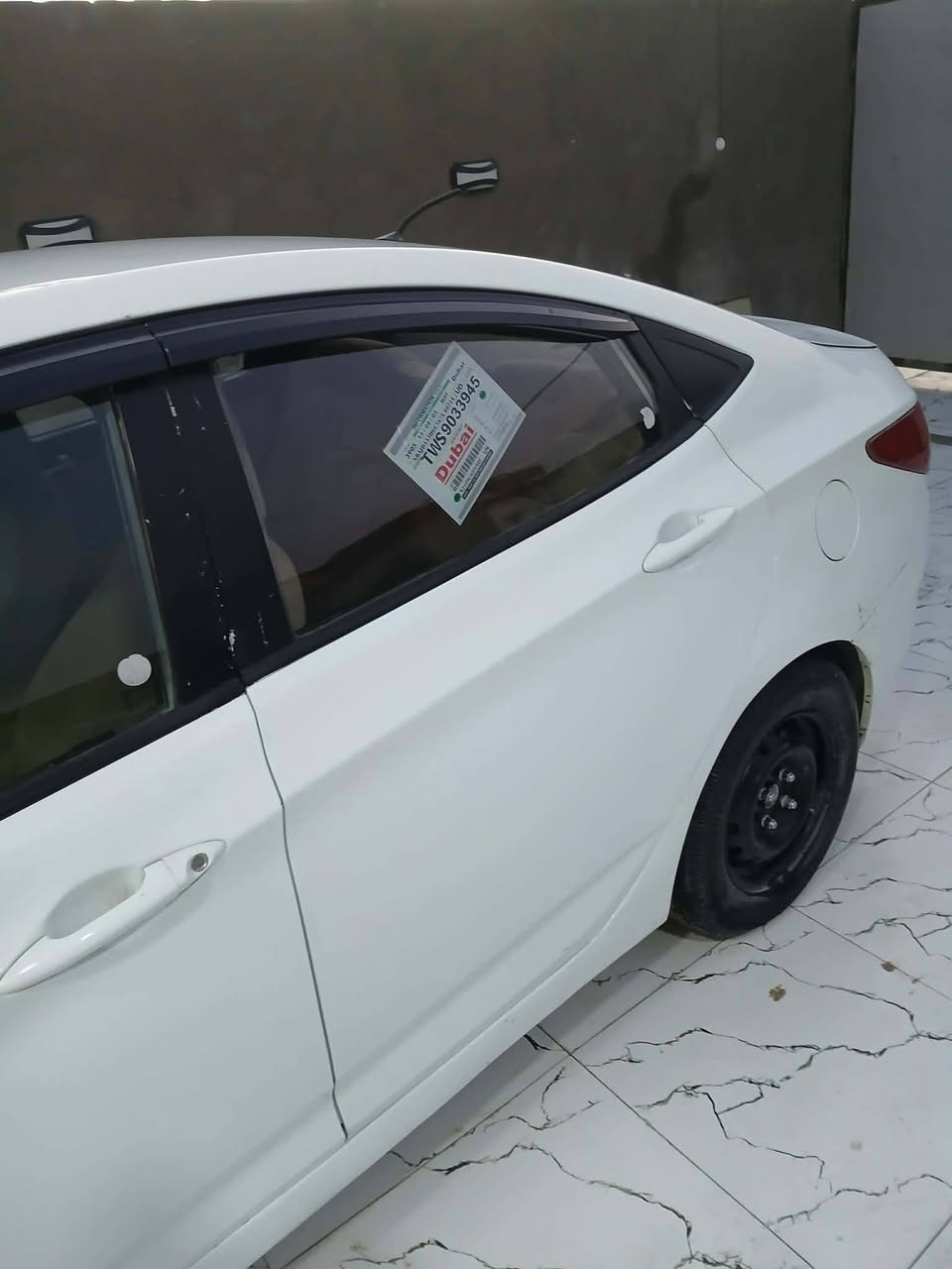 بعد التحية 
للبيع او المراوس بتكسي 
اكسنت خليجي موديل 17 رقم مثنى دولي بأسمي محرك 1400 گير 6 نمر سيارة جاهزة گير محرك تبريد تدفئة حدادية تخم تاير سونار مرفق بالمنشور مكان السماوة 
السعر 82
للاستفسار *********** واتساب
