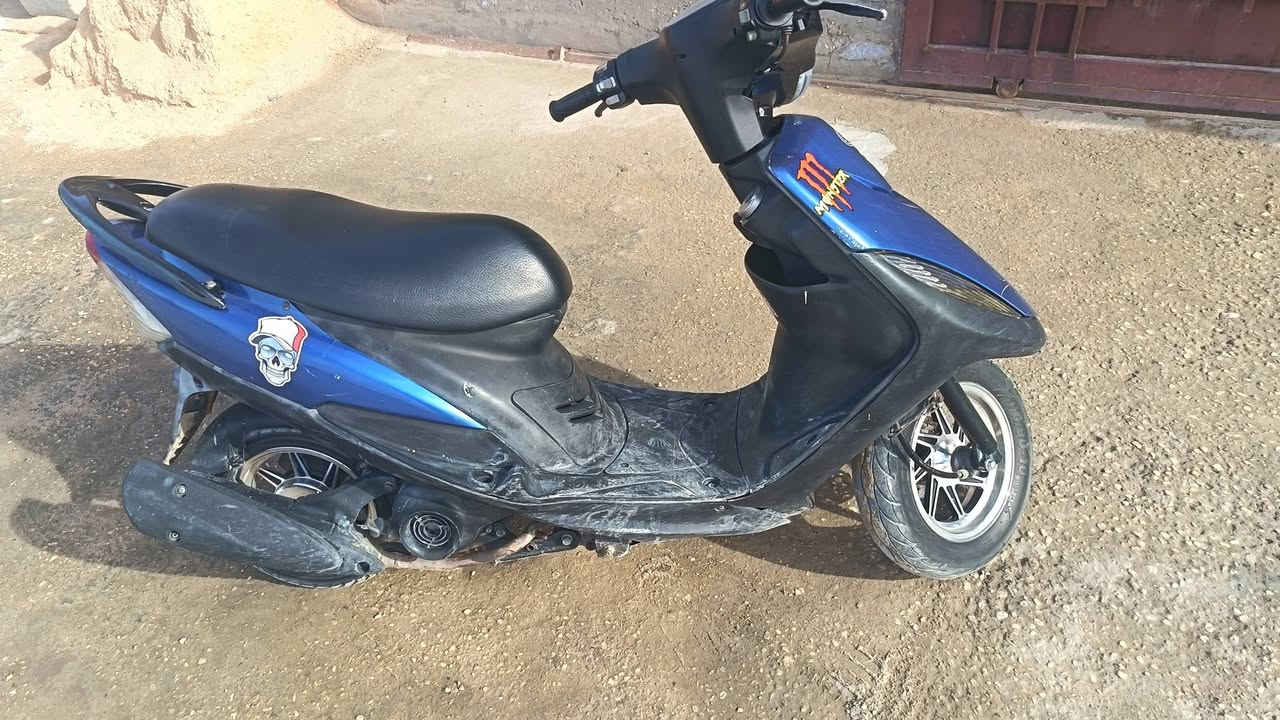 سلام عليكم دراجه ماكس عدله للبيع
دراجه كفاله عامه برغي مامفتوح بيه 
صار 4 اشهر طالعه من المعرض دراجه كامله مكمله 
العنوان كربلاء الحر 
***********
السعر 775 وبيه مجال الشراي يتصل
