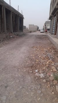 الخاصات • أرض • ١٠٠م