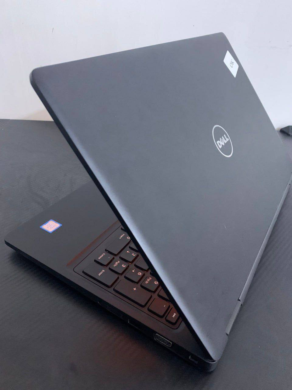 لابتوب Dell precision 3520
‏شاشة لمس 💫
‏
‏مناسب للدراسة والتصميم والمونتاج والبرامج الهندسية القوية 🩵 وكذلك قويه للالعاب 
‏
‏المعالج / Core i7 7820HQ جيل السابع 
‏
‏كرت خارجي / NVIDIA QUADRO M620 2GB 
‏
‏الرام / 8GB DDR4 
‏الهارد / 256GB SSD M.2 
‏الشاشة / 15.6 INCH FHD TOUCH SCREEN 
‏دقة عالية + لمس ✨
‏منصب بيها برنامج الاوتوكاد نسخة 2021 مال جامعات مجاناً ومفعل يدوياً 🌹
‏
‏ملحقاته كاملة ( شاحنته الاصلية،  حقيبة،  ماوس،  ماوس باد)  
‏
‏السعر 435 الف مع التوصيل
‏
‏+ ضمان 10 ايام في حال وجود خلل او مشكلة
‏
‏متواجد ماسنجر
‏واتساب ***********
