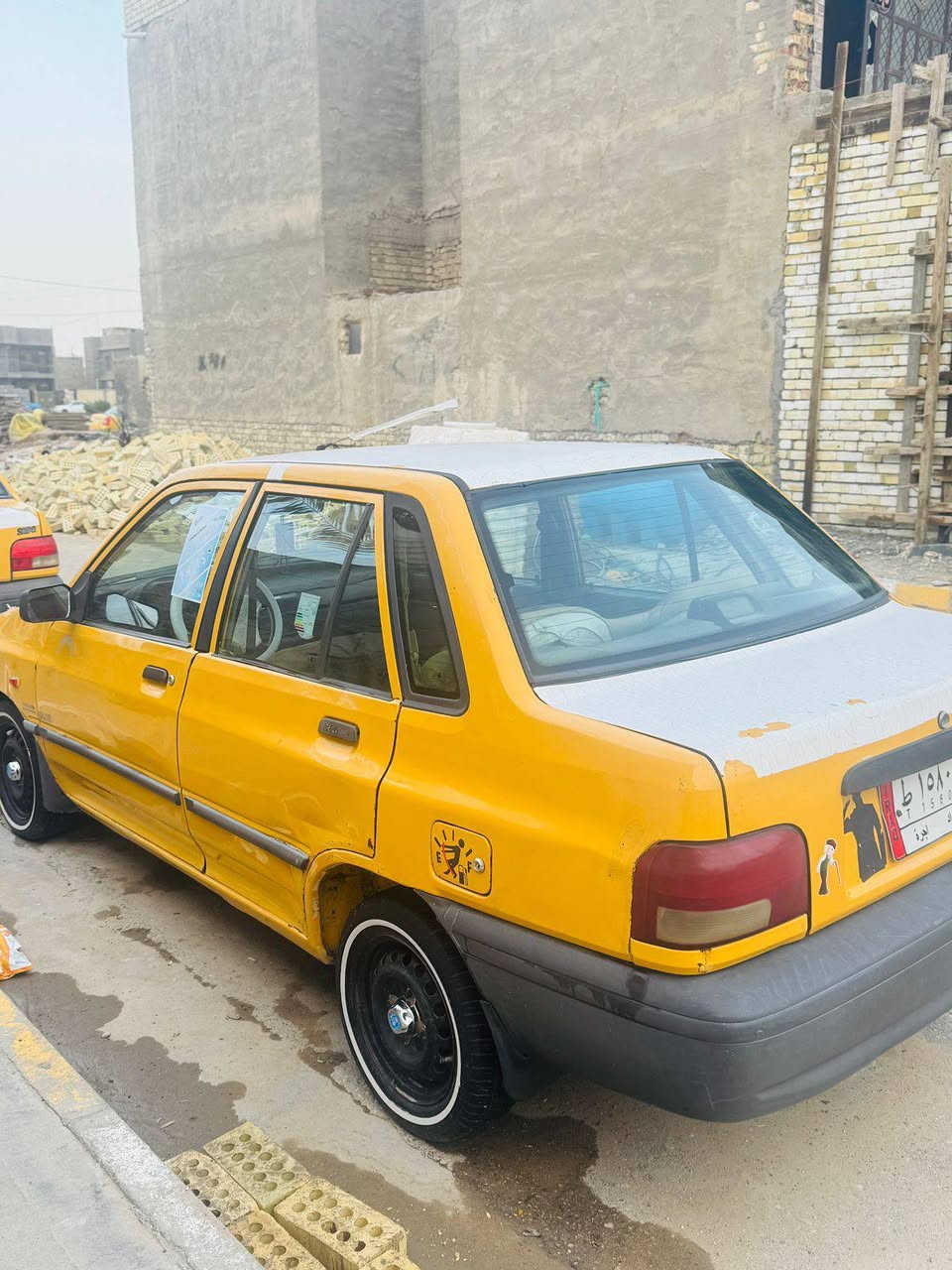 للبيع 2010 رش جاملغ امامي فقط مصفره هيئه وغرامات بسمي  شرط تحويل مشروع وطني سياره جديده مال  بيت 25 وبيه مجال مكاني الصويره واسط ه‍ ***********
