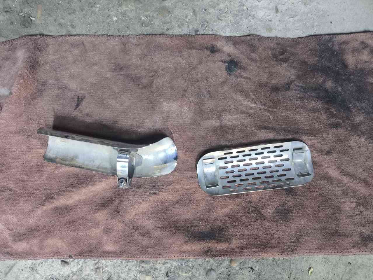 اسلام عليكم صفاحيات نيكل استد 400 واقيات صالنصة 2 مصطرة بلوجكتر وإشارة اسعر 75 بيهن مجال قلليييل ***********
