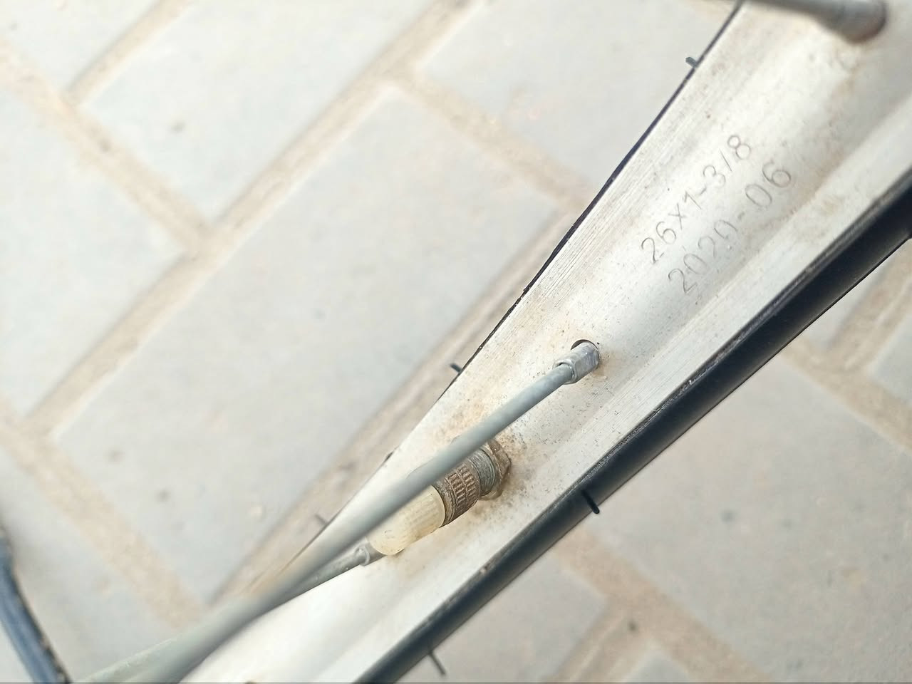 سلام عليكم سعر130
بايسگل شركةسانتوس حجم26 ارغب شركه مديل 2020
لون اصفر ليموني🍋 بايسكل جديد كلشي مابي مكفول
علوان بصره جمهورية ***********للتواصل
