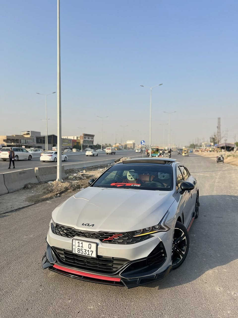 ا السلام عليكم شباب
k5جيتي لاين
موديل 23
رقم بغداد بّــ اسمي 
محرك 1600 تيربو
ماشيه 66 ميل وقابل للزياده
مواصفات الجيتي لاين معروفه
 داخل احمر
بنوراما
كشنات جلد
بصمه ابواب وتشغل+ تشغل عن بعد
رادار امامي (نقص)
وخلفي 
وجوانب
حادث السياره جاملغ سكن مبدل ومصبوغ
وشبرين بلبنيد معدل وداير البنيد مصبوغ
بدون ايرباك وبدون دواخل 
بيها ملاحضتين هنا صارن يمي بّــ العراق
اصبع بّــ الجاملغ مال السايق وعدلت pdr
وعلى كد اربع اصابع بّــ الجنطه هم عدلتهن pdr
وعندي تصوير قبل وبعد التعديل
السياره جاهزه ومابيها نقص اي شي 
مكان السياره بغداد / الشعب
سعرها 190 وبيها مجال 
شوف واقتنع واني بّــ الخدمه
هـ ***********
