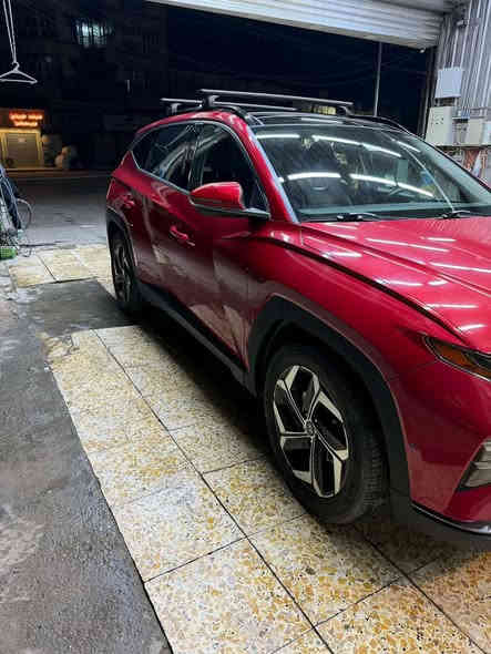 السلام عليكم للبيع 
توسان 2022
فول مواصفات 
بدون ايرباك 
مواصفاتها 
كشنات تدفئه وتبريد 
ستيرن تدفئه
اوتو هولد
كير ازرار
دخول ذكي
ريموت تحريك السيارة 
بانوراما
قيادة ذاتية 
كشنات كهرباء
صندوك كهرباء
حساسات امامي خلفي
ورادار 
توقف طوارئ 
كامرات بالمراة
نقاط عمياء
السيارة فول الفول مواصفات 
مفولة من كلشي 
مكان السيارة بغداد
رقم اربيل 
السيارة ماشية 140 الف
سعر السيارة 210 وبيها مجال حك الجية 
سونار السيارة موجود وصور الحادث بالمنشور 
للتواصل 
***********
***********
