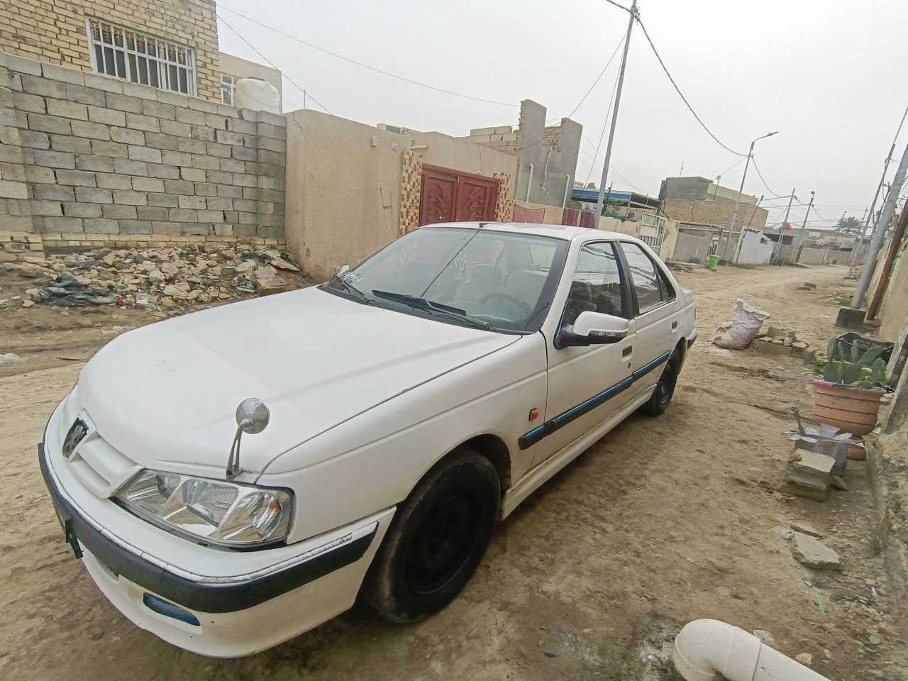 بيجو بارص 13 خصوصي للبيع سنويه جديده ستوني مداوره هزه جديده غرامات مصفره مداور ثاني  مكينه وكير خير من الله تايرات جدد حداديه 80 بلميه كهربائيات كله شغاله تبريد ثلج ضربته باب وجاملغ  مكاني ديوانيه 
السعر 29 وبيه مجال كلش قليل اني منزل سعره لن محتاج فلوس ***********
