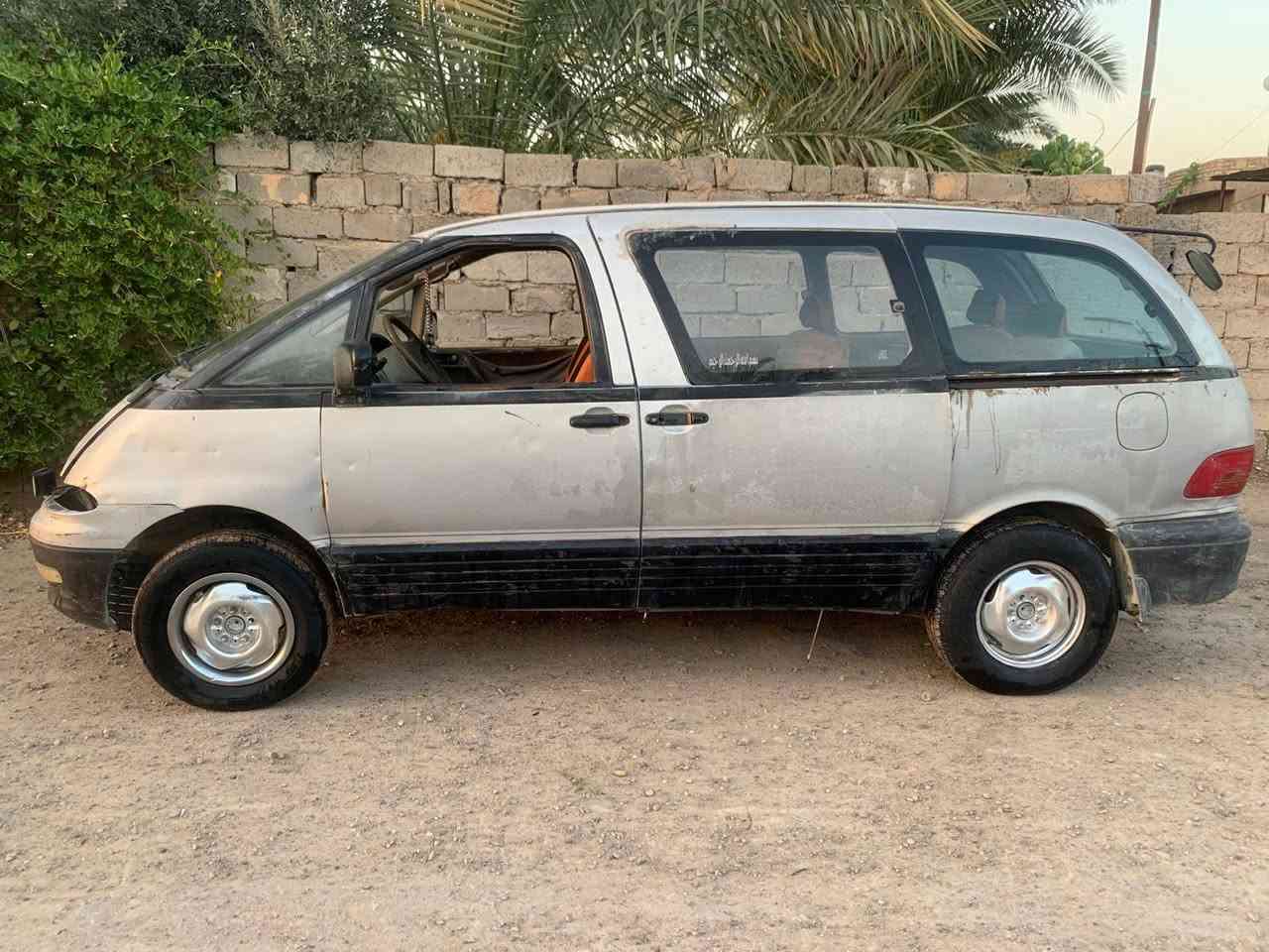 سياره تيوتا ستيشن سبعه راكب محرك بي بخار قليل كير جديد اوتوماتيك 
سنويه ساقطه تحويل مباشر رايدها ١٧. ورقه وبيها مجال قليل مكاني بغداد


**إذا كنت صاحب هذا الإعلان وتريد حذفه لأي سبب، رجاءا أرسل رسالة إلى الدعم الفني**