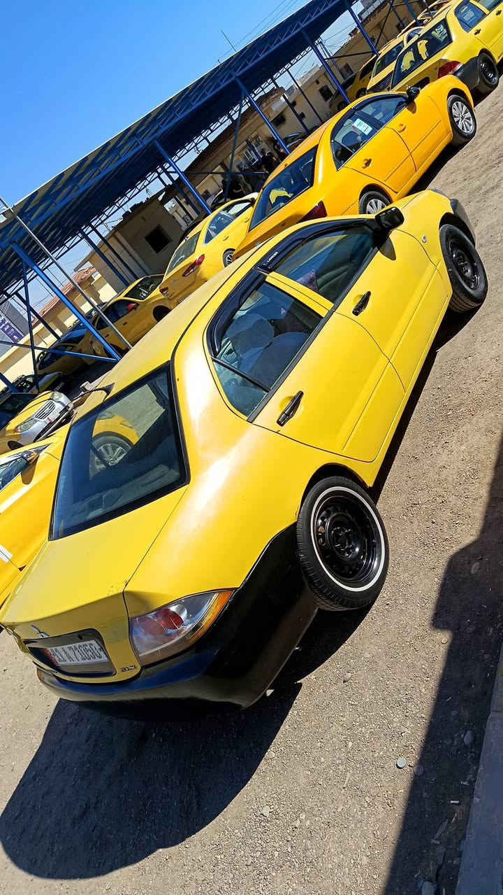 سلام عليكم لانسر الفين 10 محرك الفين مكان ديالى بلدروز ***********
