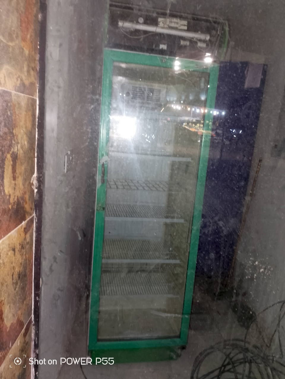 للبيع برادات عاموديه عدد 5 بطح عدد 3 نظيفات بغداد الدوره
