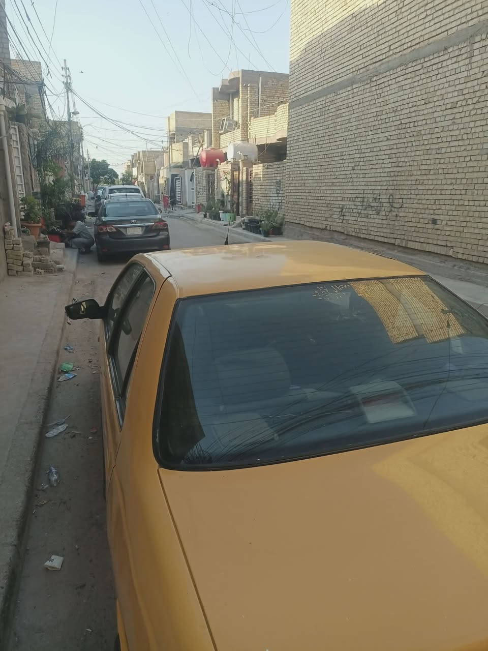 السلام عليكم بيجو باص موديل 2015 بيها امامي شامله خلفي الصف السائق والسياره نظيفه ومكينه جديده وتبريد شغال ومصفر هيئه وغرامات وقبل عشره ايام استلمت الثانويه حولتها باسمي السعر 30 وبيها مجال مكاني الامين الثانيه***********
