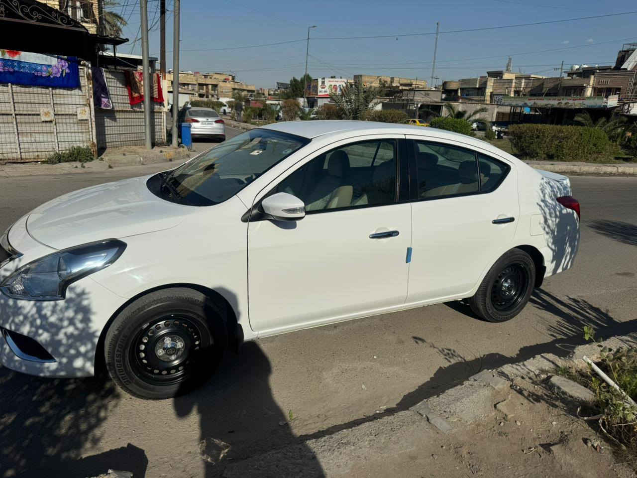 السلام عليكم اخوان نيسان صني 2025سياره ماشيه 8الاف بعدها زيرو السياره انطخت عندي جاملغ خلفي ابو دراجه ورجعت عدته سياره بعدها بجياس الشركه واحلى من الصور مكينه 1500جام كهرباء قطعتين تبريد سياره مواصفاته معروفه سعر مناسب (126)للاستفسار ***********
