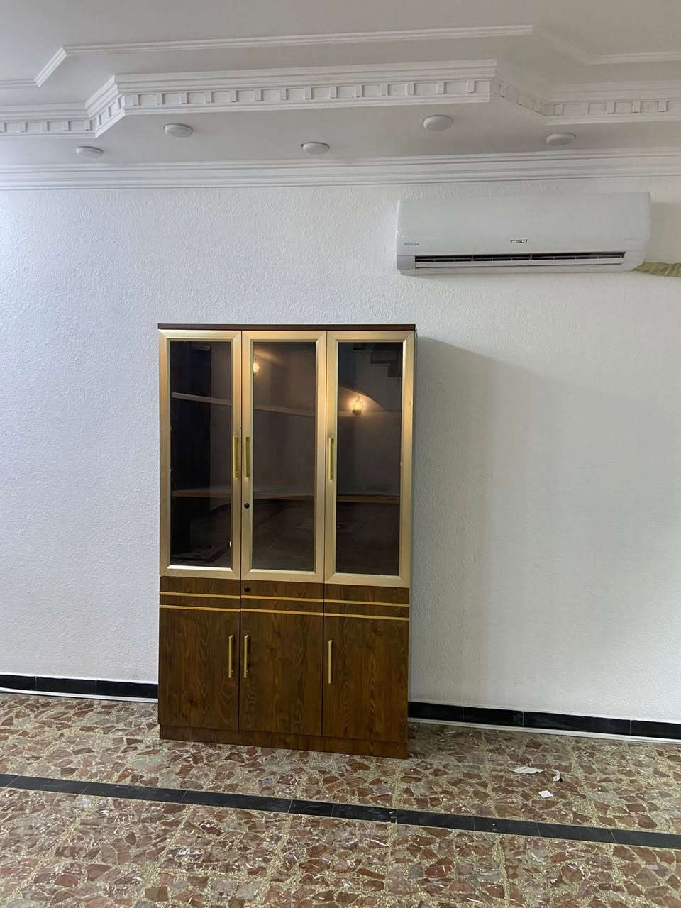 ❄️ بِسْمِ اللهِ الرَّحْمٰنِ الرَّحِيمِ ❄️🌟
🔥 أقوى عروض شهر شباط لتنصيب وصيانة السبلت – شغل مضمون 100% 🔧🔥

خلي بيتك دافي بالشتاء ☀️

وجاهز للصيف من هسه ❄️🧊

📞 للحجز والاستفسار:

***********

***********

***********

هل السبلت عندك صار ضعيف؟

يحتاج تنظيف؟

أو الغاز ناقص؟

لا تتعب روحك!

خدمتنا توصل لباب بيتك وبأقل الأسعار وأعلى جودة 👌💯

🧰 خدماتنا تشمل:

• تنصيب جميع أنواع السبالت (منزلية وتجارية)

• تنظيف احترافي للسبلت + تعبئة غاز

• صيانة كاملة مع تبديل قطع أصلية

• تبديل كمبريسر

• شحن غاز 410 و 22

🆕 خدمات إضافية:

• صيانة وتنظيف جميع أنواع السبالت

• تنظيف البيوت الجديدة من الأتربة وبقايا البناء

• تنظيف الشبابيك والزجاج تنظيف كامل

• نقل الأغراض والأثاث داخل البيت أو من بيت لبيت

• شد نقاط كهربائية

• ربط وايرات وتصليح أعطال كهرباء

• تصليح السخانات الكهربائية

• تصليح كهربائيات وشغل بسيط داخل المنزل

🛠️ الضمان:

• ضمان لمدة أسبوع كامل على كل خدمة

🏠 مناطق العمل:

📍 بغداد – الكرخ والرصافة

📍 كربلاء

📍 النجف

📍 بابل

📍 الأنبار

📍 الكوت

🟢 خارج بغداد: متوفر التنصيب بشرط وجود 4 سبالت أو أكثر

💥 عروض وخصومات خاصة بشهر شباط 💥

✅ جودة عالية

✅ سرعة بالإنجاز

✅ أسعار تنافس الجميع

✅ خصم 20% إذا عندك أكثر من سبلت

✅ وما نطلع من يمّك إلّا وإنت راضي 100%

📩 للتواصل فقط عبر الاتصال أو واتساب:

📲 ***********

⚠️ غير متواجدين على الماسنجر

📵 مراسلة واتساب فقط لضمان الرد السريع

❤️ خدمة مجانية لتنصيب وتصليح السبلت للعوائل المتعففة – نحتسب الأجر لله ❤️

🌟 خدمتكم شرف إلنا… ونتمنى رضاكم ودعاؤكم حتى نسترزق بهالأيام ❤️
