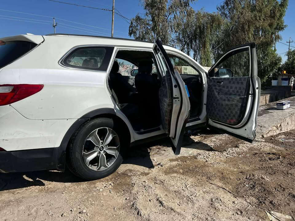 سنتافيى ١٤ أمريكي بيه جفيه السعر ١١٠ وبيه مجال ٧ راكب ومصبوغه عام جاهزه من كلشي رقم بغداد دولي بكانه الرميثه ***********
