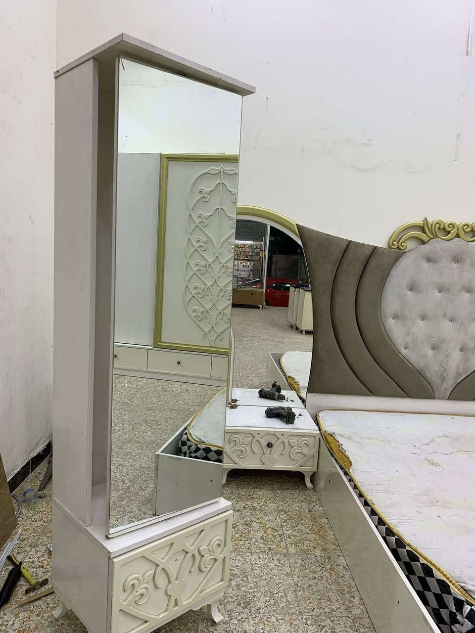 غرفه تركيه ضخمه مستعجل عبيعتهه السعر 250 مكاني بغداد الدوره


**إذا كنت صاحب هذا الإعلان وتريد حذفه لأي سبب، رجاءا أرسل رسالة إلى الدعم الفني**