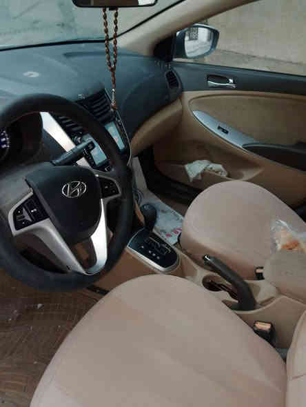 اكسن للبيع وارد خليجي موديل 2015محرك 1600قطرتين 5ويل كب تحكمات استيرن سيارة فول سلايت السيارة سابقا بيه حادث مبدل بنيد وجاملغ مصبوغات قطعتين بنيد وجاملغ سيارة جاهزة كير ومحرك وصدر جيد جداً السعر 87ورقة بيه مجال للشراي رقم بغداد رقم الهاتف ***********مكان السيارة بغداد المشتل تحويل مباشر
