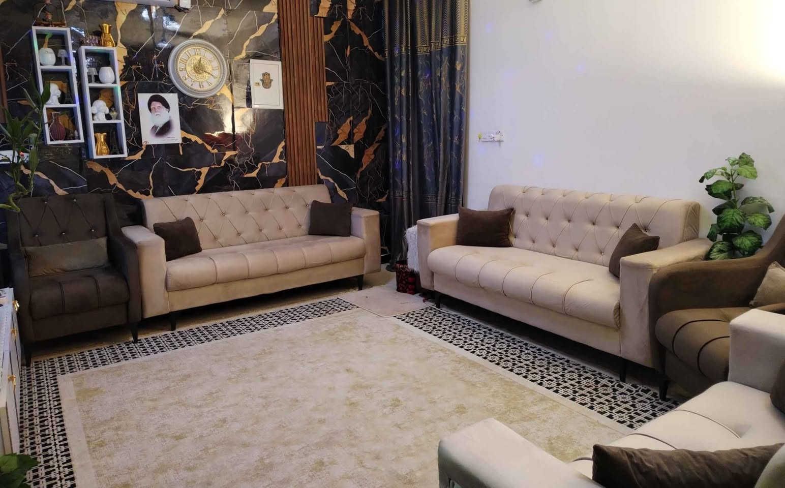 تخم ١٠ مقاعد توصا موديل تركي مودرن تصميم حديث قوي تكمة ثكيل خشب بلوك اسود اسفنج ظغط عالي مميز قماش وتر بروف ضد الاتربة والمي استخدام قليل اخو الجديد شخط ما بي نظافتة ١٠٠ ٪ نظيف جدا مبي اي ضرر... ٥٥٠ وبي مجال بسيط للشراي بغداد, العراق


**إذا كنت صاحب هذا الإعلان وتريد حذفه لأي سبب، رجاءا أرسل رسالة إلى الدعم الفني**