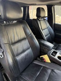 جيب كراند شيروكي 2011 للبيع حادثها ضرر ٣ قطع بدون دواخل مصبوغه حزام   ...