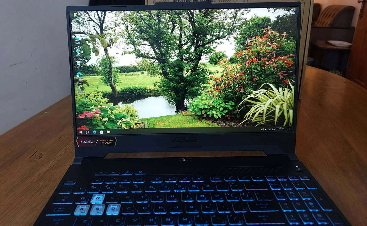 السلام عليكم .. لابتوب جديد  معالج كور اي 7 جيل  12 نوع H  ورام 16 كيكا  نوع ASUS وكرت RTX3050 وهارد 512 SSD وشاشة حجم 15.6 تردد 144 فريم ب 600$ للاستفسار الاتصال ***********  او  *********** (واتس )

