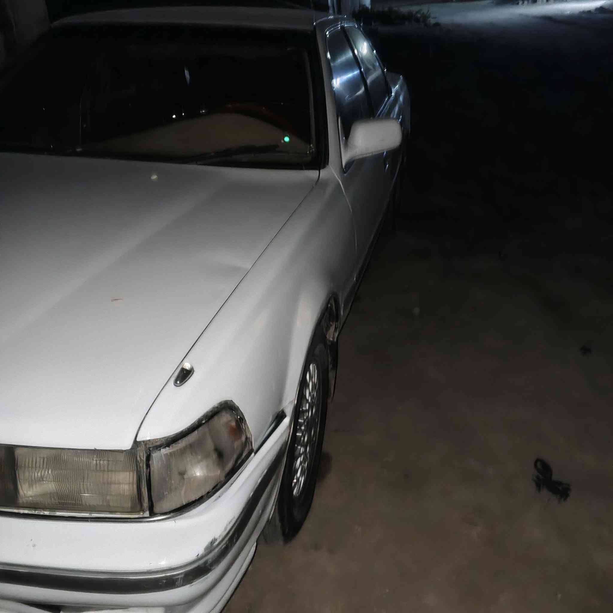 سلام عليكم شباب كرسته مصطره نضيفه مابيهه شي سياره خير من الله مكينتهه بيهه تبخير بصيط بس الصبح شويه سنويتهه منتهبه سياره نضيفه ومبدل بيهه هواي شغلات مكان سوگ الشيوخ السعر 35 وبيهه مجال الشراي يخابر ***********
