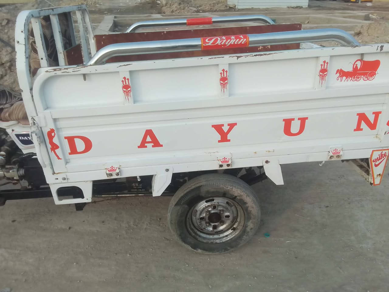 ‏سلام عليكم شباب ستوته للبيع موديل 21ستوته نظيفة محرك مفتوح مكان الناصرية  ***********
