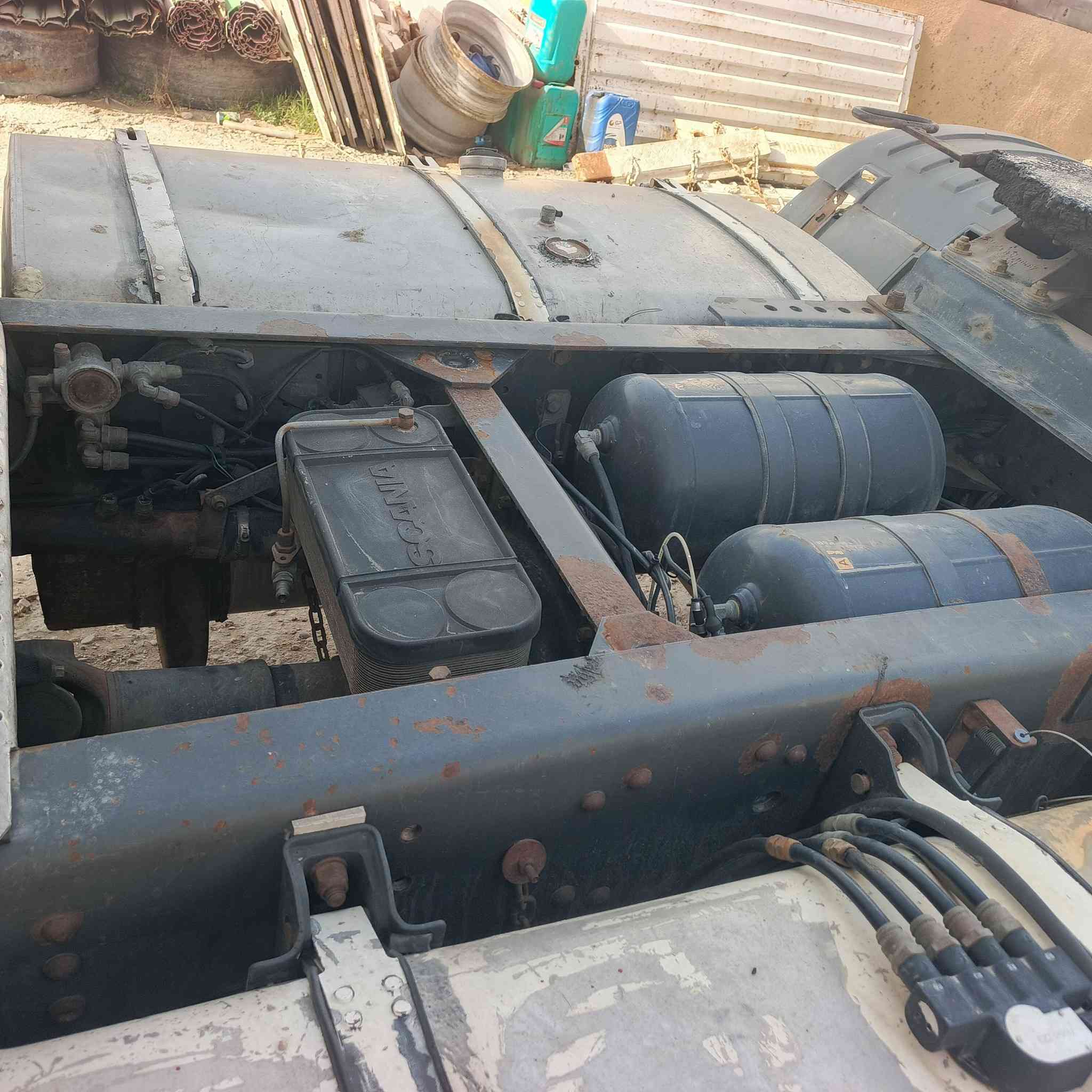 سكانيه للبيع موديل 2003راس وعربانه
رقم بصرة مكفوله من كلشي لا صبغ لافطر

شاصي مكفول 

حداديه كهربائية 

تخم تيرات

راس وعربانه

باتريات جداد

دسك بريك راس وعربانه 

ثلاجة

مطبخ

سله سبرير

مسجله فلات

مكانها بابل حله ناحيه الامام 

الاستفسار على الرقم ***********
