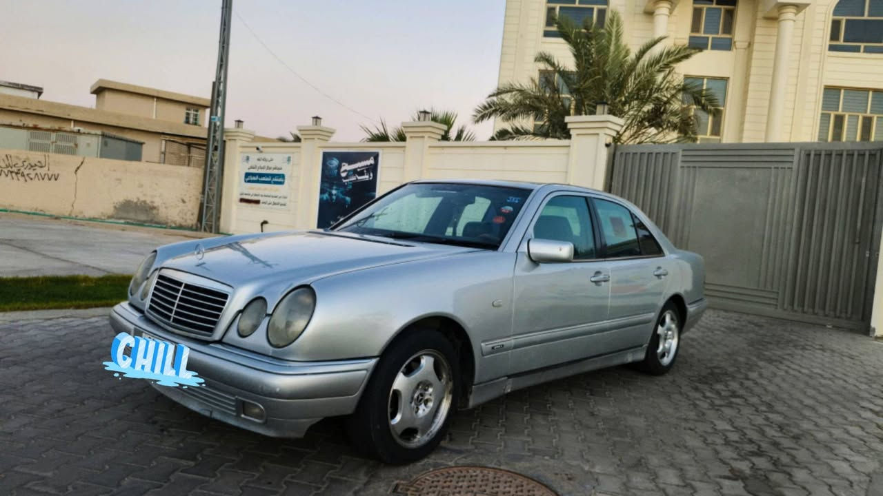 رقم الهاتف :***********
السعر : 80 بيه مجال  

#مكان السيارة بصره 

-------------------------------------

السلام عليكم 

للبيع او  مراوس 

مرسيدس ام عيون محرك في V موديل 1998 اصل  وارد ياباني  صبغ عام  سيارة  رقم انكليزي  باسمي تحويل بشرط ثاني يوم 

تفاصيل👇🏻

محرك كير تبترونيك مكفولات.   

تبريد شغال❄️ قطعتين⁦

كروز سرعة🔒 

مراية داخلية+جانبة عاكسة 

 كشنات كهرباء ⚡️

تجاوي خلفية قلابة ✨

شاشة اعطال🖥

كشنات خزن                                                

جام ازرق

مري شفط

السياره بيه بعض الملاحظات 

بدي و دواخل كلش حلوات
