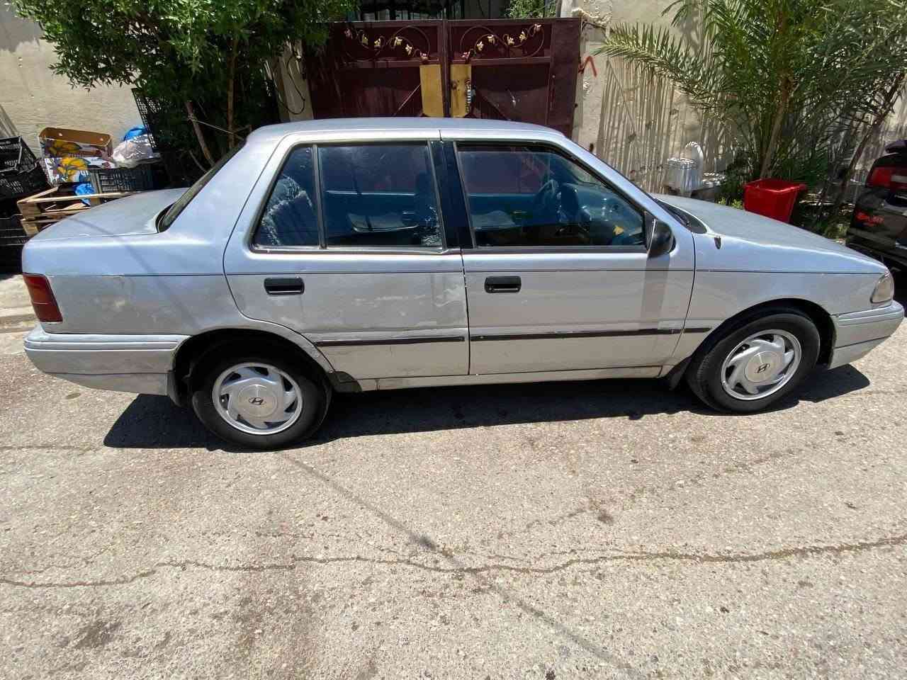 سلام عليكم بيع فقط هونداي اكسله مديل 93 كير مكينه شرط تبريد شغال تخم تاير صدرجديد سياره بلاديه كهربائيات كلهه شغاله فرممه بلاديه سياره احله من صوره سعر 25 وبيهه مجال العنوان  ديالى بلدروز ***********
