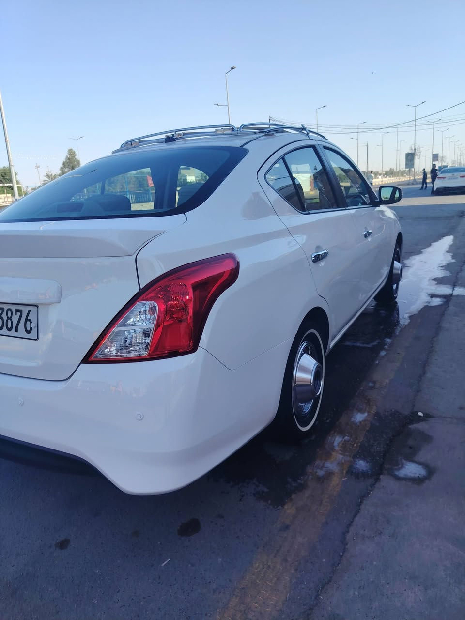 السلام عليكم عندي نيسان سني موديل ٢٥ السياره كفاله عامه ماعده بيه بارد يم الدعاميه الخلفيه اصبع السياره ماشيه٣٢ السياره بسمي رقم شمالي السياره معروضه ١٣٢ وبيه مجال حك الجيه مكاني واسط مركز المدينه ملاحضه السياره بدون غراض الاستفسار هاذه رقمي ***********
