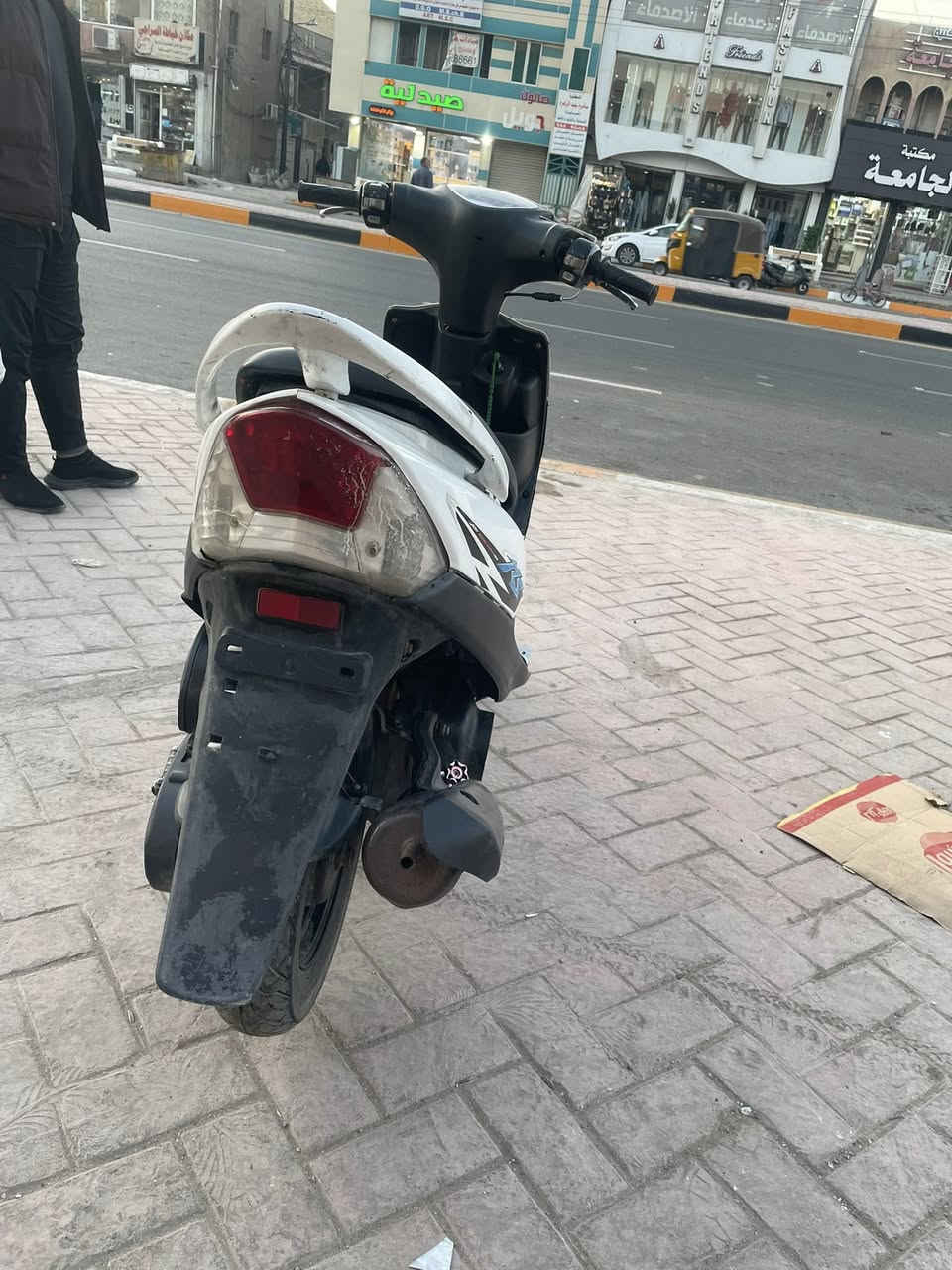 سلام عليكم دراجة عدلة للبيع السعر ب550 
العنوان مدينة الصدر رقم ***********
