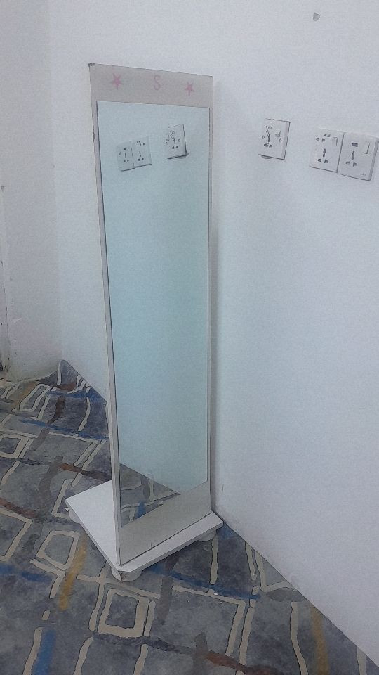 بنات هاي مراية مال غرفة بس ماعندي مكان الها اريدها ب ٣٠


**إذا كنت صاحب هذا الإعلان وتريد حذفه لأي سبب، رجاءا أرسل رسالة إلى الدعم الفني**