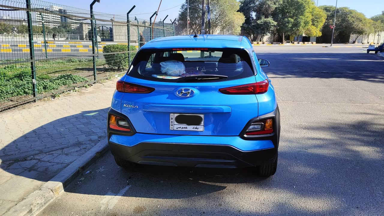 السلام عليكم 
كونا 19 SE 
مرقم بغداد بأسمي
لون ازرق بحري
محرك 2000 دوش المرغوب
ماشية 86 قابل للزيادة
مواصفات
رادار
تحديد مسار
مثبت سرعة
كامرة
ابل كار بلي و اندرويد اوتو
مبدلة دعامية هنا بالعراق و مصبوغة شبر بيها 
للتفاصيل 
***********
