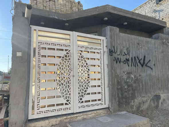 بيت للبيع زراعي التاجي حى الحسن العسكري قريب مولد عباس شايع مساحة 100مربع مسلح قاط  بيت جاهز كاشي واسيراميك حديقة 50.     ***********.بي واتساب
