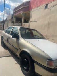 فيكترا • ١٩٩٠ • محرك ٢٠٠٠