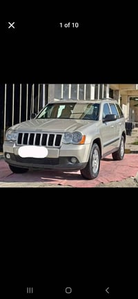 جراند شيروكي • ٢٠٠٨ • فتحة سقف