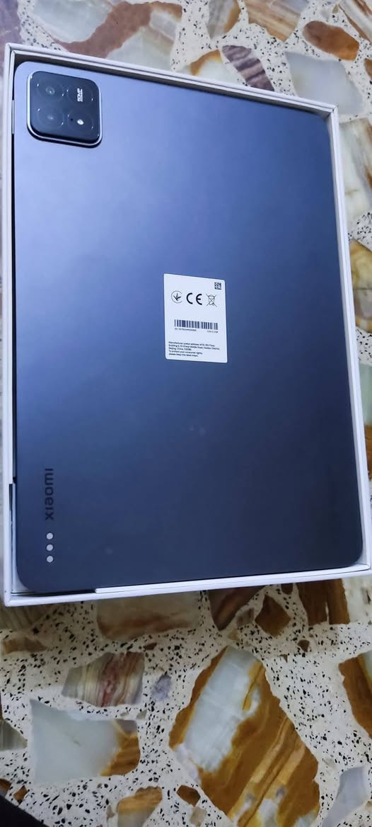 ايباد شاومي 6s برو اس مستخدم 
ملحقات كامله شاحنه اصلي 120W ويه
يشغل 120 فريم بيجي 
محتويات العلبة: تاب Xiaomi Pad 6S Pro 12.4 
مكاني بغداد 
رقم *********** بس واتساب متواجد 
السعر 550 وبي مجال للطيبين
