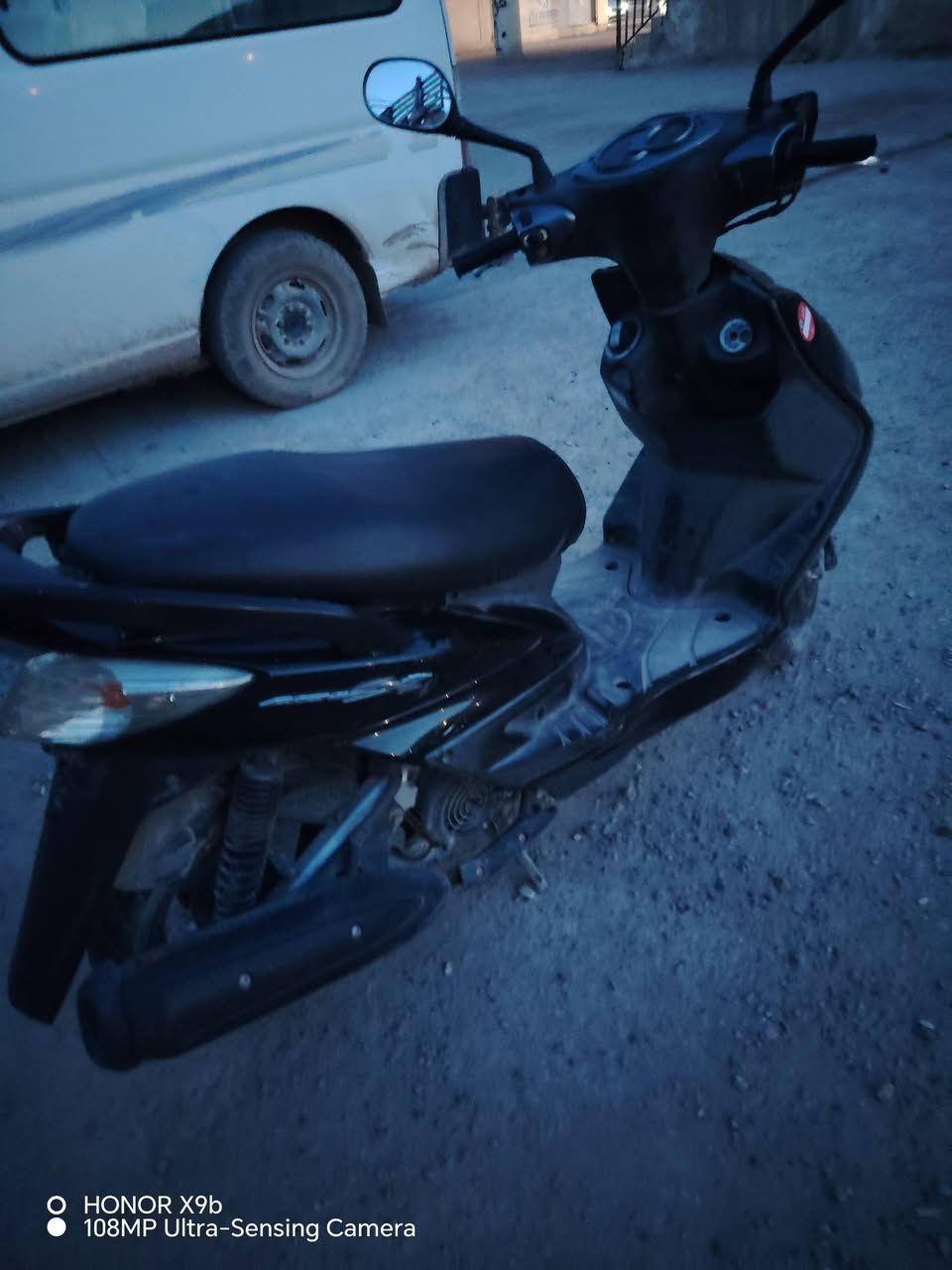 دراجة سكنس فحل للبيع كلشي شغال بيها كفاله عامه السعر مليون وخمسين وبيها مجال شي بسيط للشراير
للاستفسار الاتصال على الرقم
***********
العنوان بغداد الحسينية مال الراشدية
