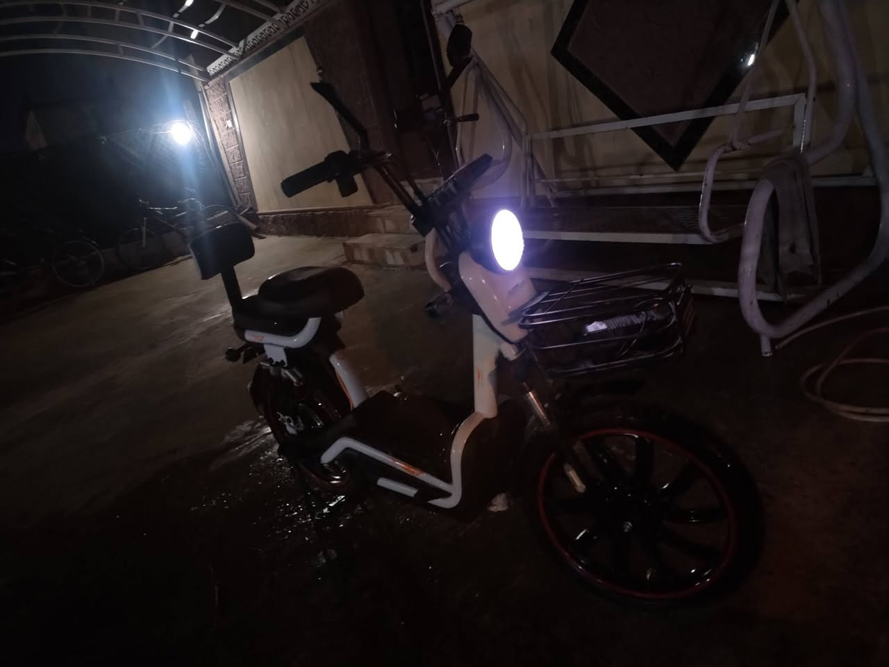 ما طور شحن للبيع السعر خاص جديد مامفتوح اي شي بي  
شرط جديد


**إذا كنت صاحب هذا الإعلان وتريد حذفه لأي سبب، رجاءا أرسل رسالة إلى الدعم الفني**