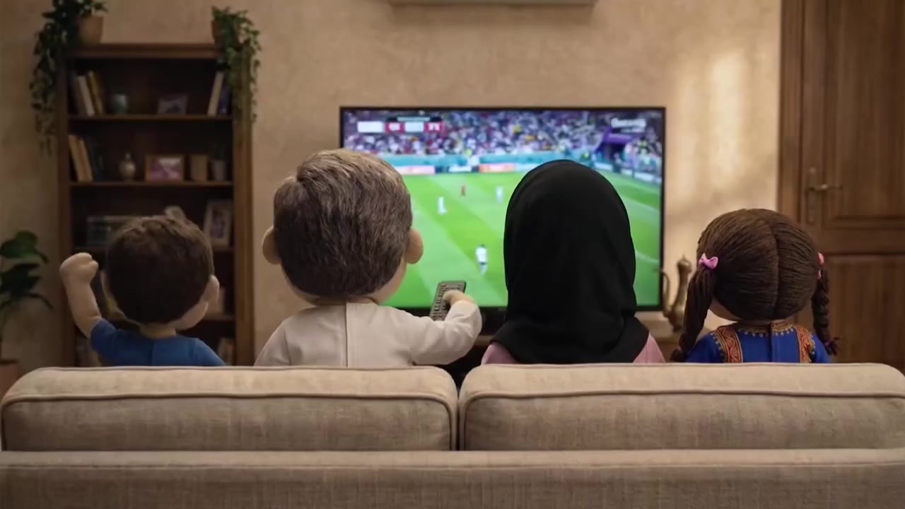 أبو نجم كل مرة نفس القصة 😅

يفتح رابط..يطلع غلط
يفتح الثاني..إعلانات أكثر من اللعبة نفسها 
وبين رابط ورابط..الكَول إجة والجيران احتفلوا 

عوف الروابط ومشاكلها، وشوف كأس العالم مثل كُل العالم على نجوم الرابعة
📞 اتصل على *********** واطلب جهاز نجوم الرابعة يوصلك لباب بيتك.

